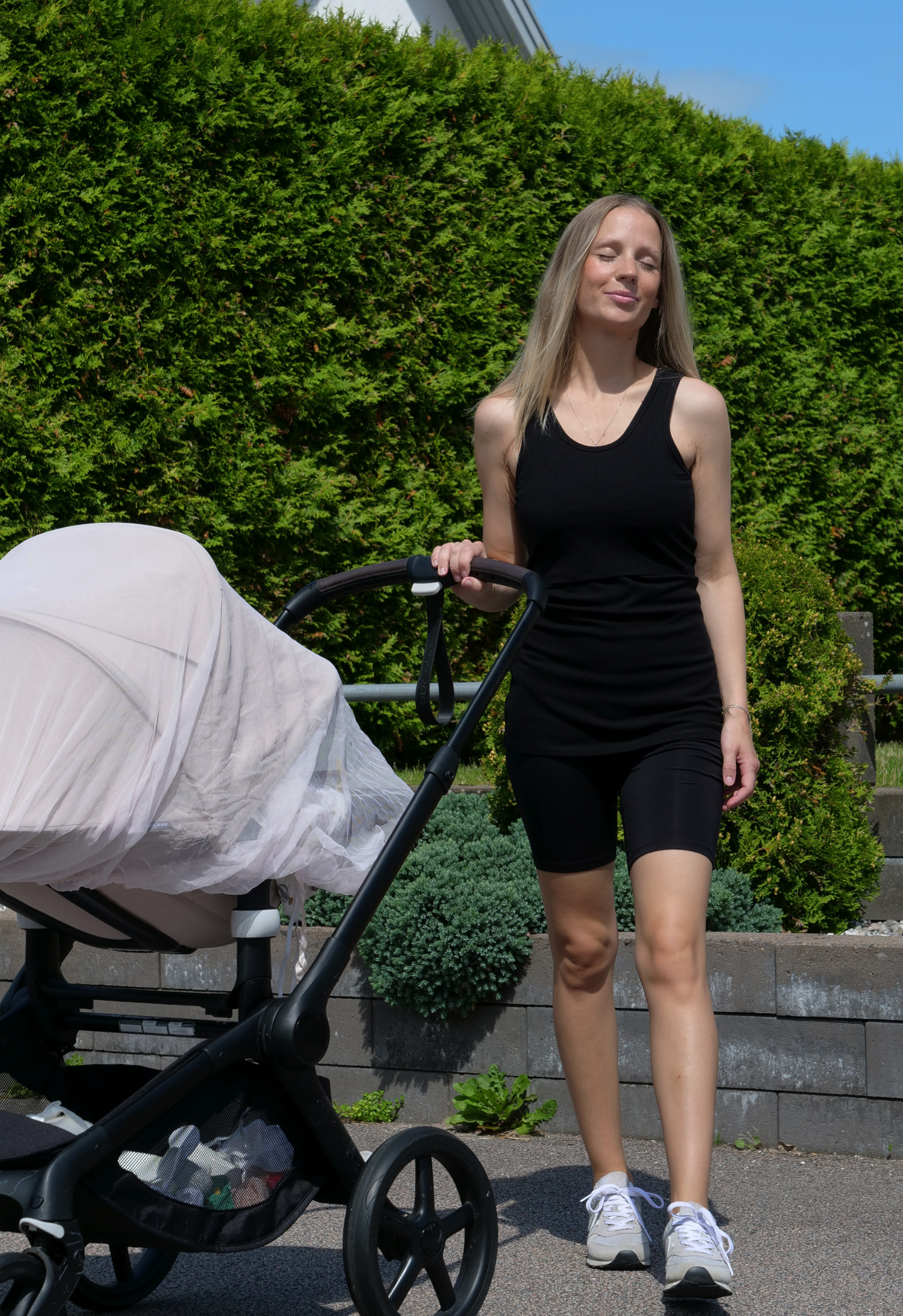 Ribbat amningslinne - Svart