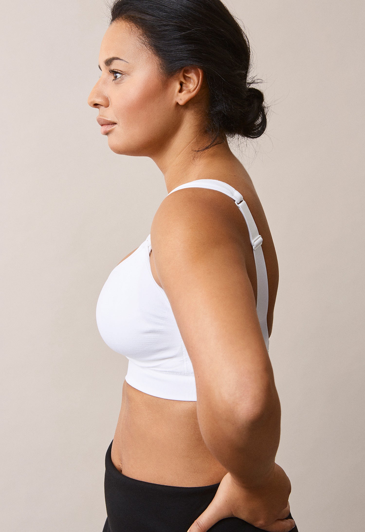 Stadig bygellös amningsbh 60D - 90H - Vit